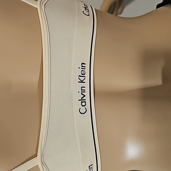 Calvin Klein Seamless Wireless Bra Padded Cups Modern Cotton 32A NWOT - Picture 8 of 12